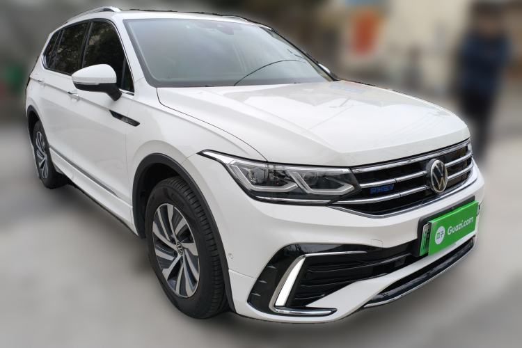 Used Volkswagen Tiguan L New Energy 2022 430 PHEV Plug-in Hybrid Flagship Edition Front Right 45 Deg