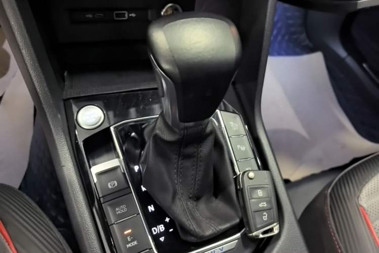 Used Volkswagen Tiguan L New Energy 2022 430 PHEV Plug-in Hybrid Flagship Edition Gear Lever