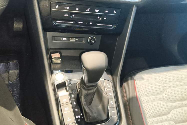 Used Volkswagen Tiguan L New Energy 2022 430 PHEV Plug-in Hybrid Flagship Edition Gear Lever