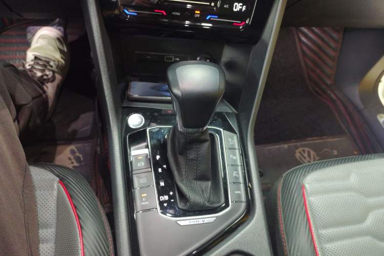 Used Volkswagen Tiguan L New Energy 2022 430 PHEV Plug-in Hybrid Flagship Edition Gear Lever