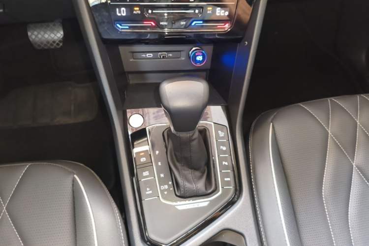 Used Volkswagen Tiguan L New Energy 2022 430 PHEV Plug-in Hybrid Prestige Edition Gear Lever
