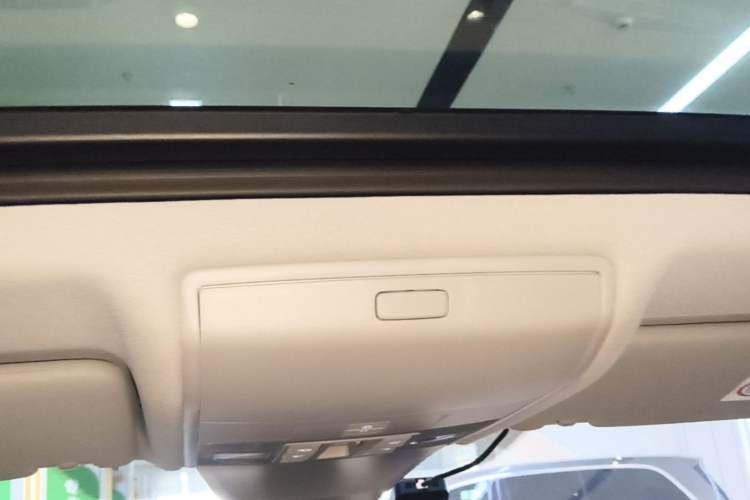 Used Volkswagen Tiguan L New Energy 2022 430 PHEV Plug-in Hybrid Flagship Edition Headliner