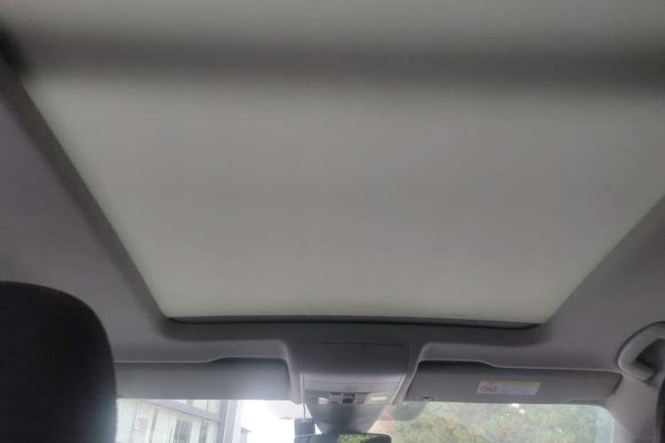 Used Volkswagen Tiguan L New Energy 2022 430 PHEV Plug-in Hybrid Flagship Edition Headliner