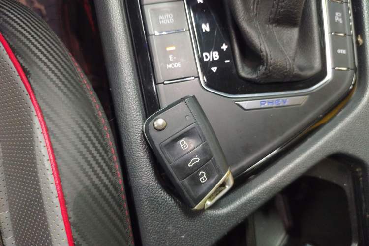 Used Volkswagen Tiguan L New Energy 2022 430 PHEV Plug-in Hybrid Flagship Edition Interior 1