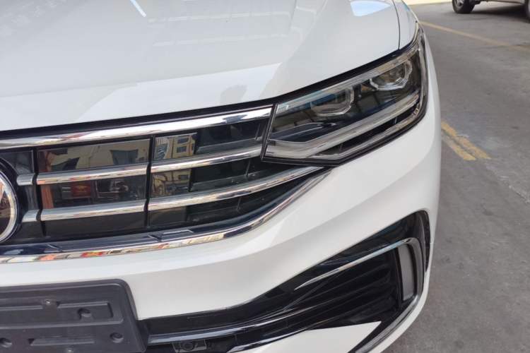 Used Volkswagen Tiguan L New Energy 2022 430 PHEV Plug-in Hybrid Prestige Edition Left Front Headlight