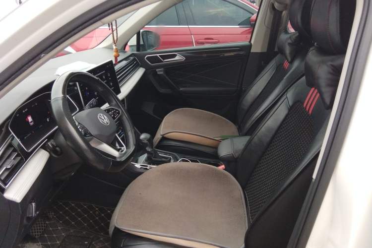 Used Volkswagen Tiguan L New Energy 2022 430 PHEV Plug-in Hybrid Prestige Edition Left Front Seat