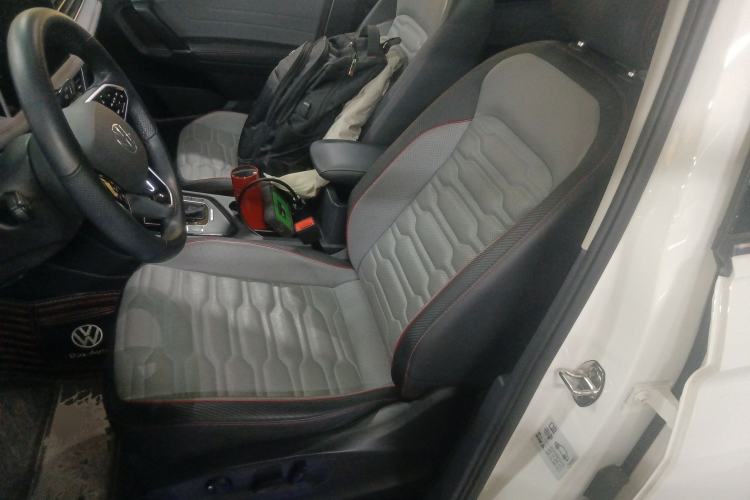 Used Volkswagen Tiguan L New Energy 2022 430 PHEV Plug-in Hybrid Flagship Edition Left Front Seat