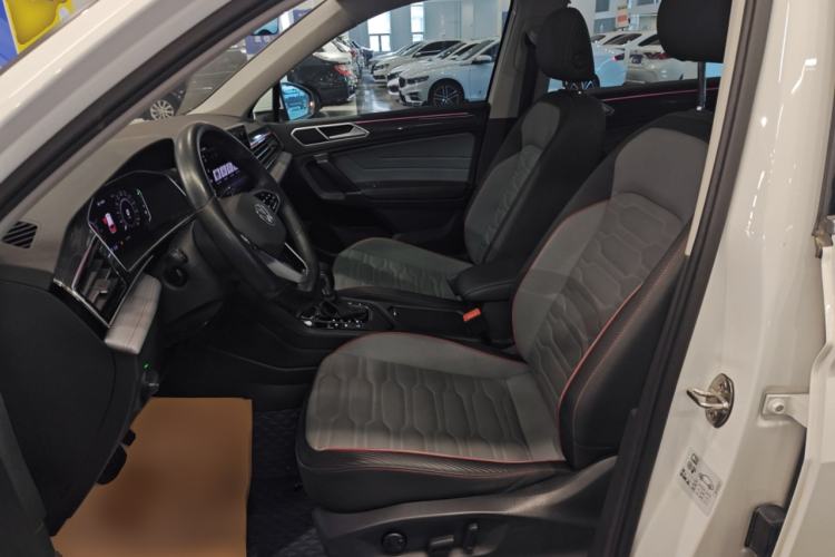 Used Volkswagen Tiguan L New Energy 2022 430 PHEV Plug-in Hybrid Flagship Edition Left Front Seat