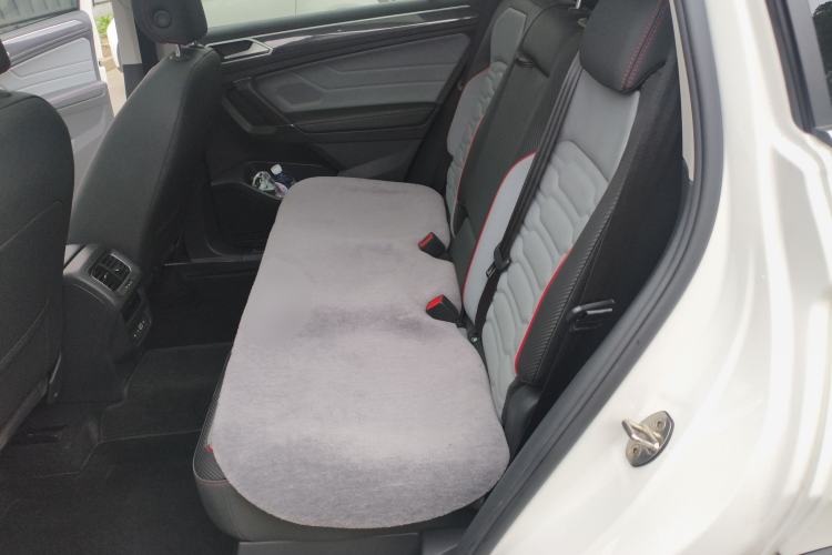 Used Volkswagen Tiguan L New Energy 2022 430 PHEV Plug-in Hybrid Flagship Edition Left Rear Seat