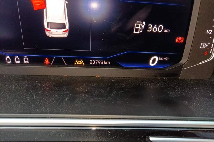 Used Volkswagen Tiguan L New Energy 2022 430 PHEV Plug-in Hybrid Flagship Edition Odometer Close Up