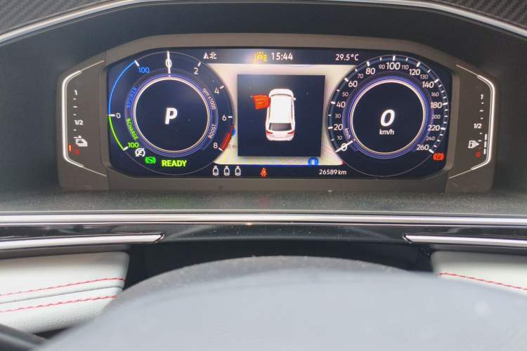 Used Volkswagen Tiguan L New Energy 2022 430 PHEV Plug-in Hybrid Flagship Edition Odometer Close Up
