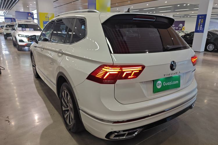 Used Volkswagen Tiguan L New Energy 2022 430 PHEV Plug-in Hybrid Flagship Edition Rear Left 45 Deg
