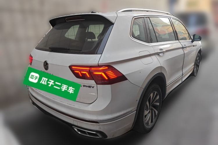 Used Volkswagen Tiguan L New Energy 2022 430 PHEV Plug-in Hybrid Prestige Edition Rear Right 45 Deg