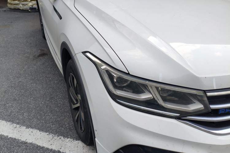 Used Volkswagen Tiguan L New Energy 2022 430 PHEV Plug-in Hybrid Flagship Edition Right Front Headlight