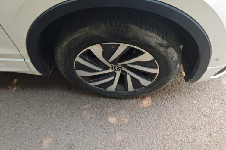 Used Volkswagen Tiguan L New Energy 2022 430 PHEV Plug-in Hybrid Prestige Edition Right Front Wheel Hub