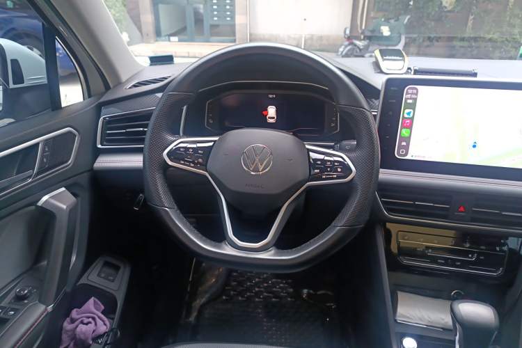 Used Volkswagen Tiguan L New Energy 2022 430 PHEV Plug-in Hybrid Flagship Edition Steering Wheel