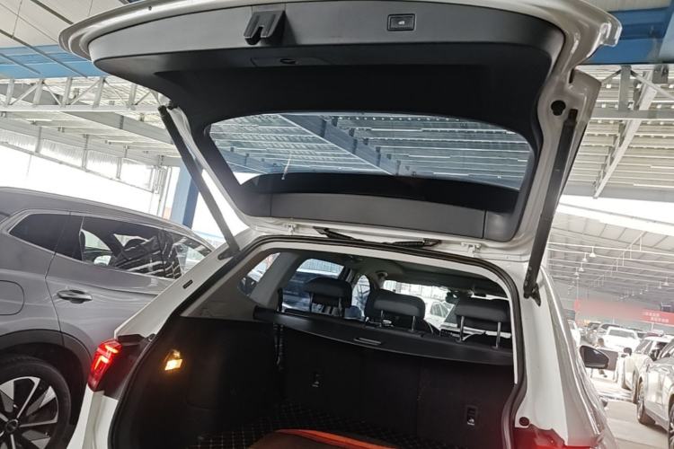 Used Volkswagen Tiguan L New Energy 2022 430 PHEV Plug-in Hybrid Flagship Edition Trunk