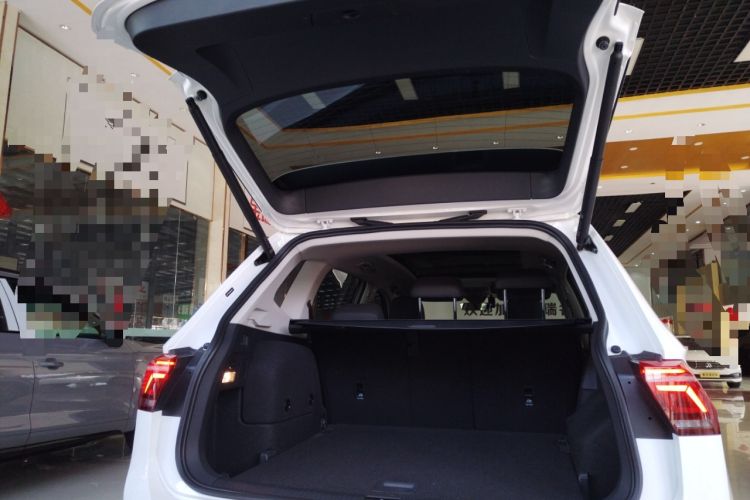 Used Volkswagen Tiguan L New Energy 2022 430 PHEV Plug-in Hybrid Flagship Edition Trunk