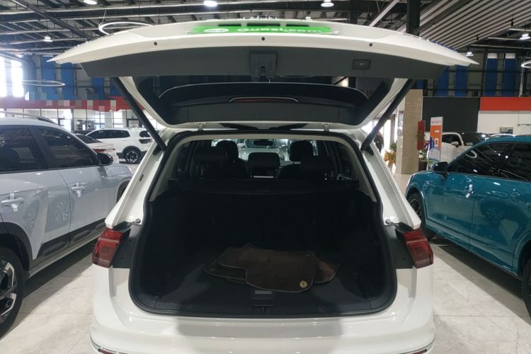 Used Volkswagen Tiguan L New Energy 2022 430 PHEV Plug-in Hybrid Flagship Edition Trunk