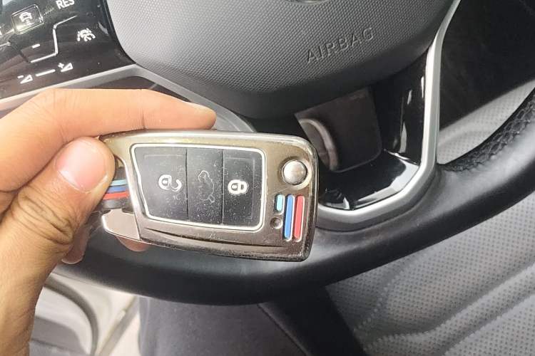 Used Volkswagen Tiguan L New Energy 2022 430 PHEV Plug-in Hybrid Flagship Edition Vehicle Key