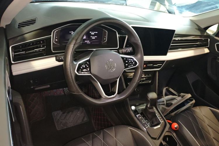 Used Volkswagen Tiguan L New Energy 2023 430 PHEV Plug-in Hybrid Prestige Edition Center Console