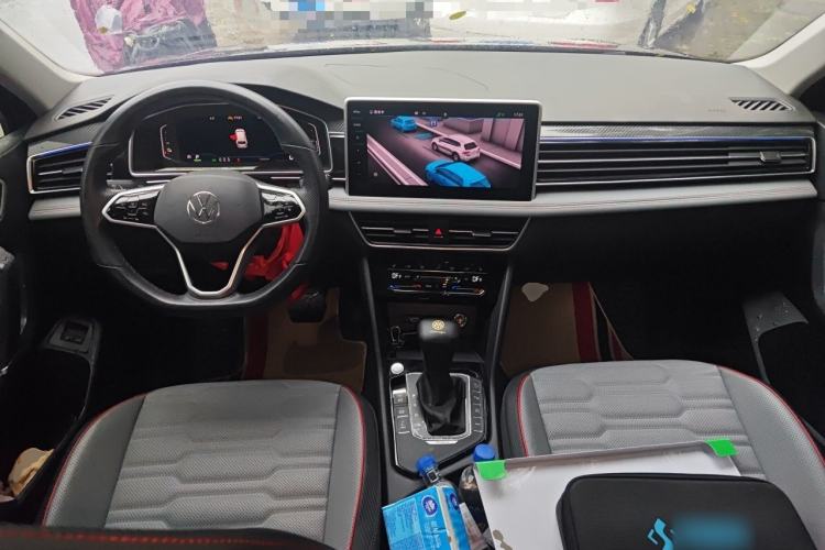 Used Volkswagen Tiguan L New Energy 2023 430 PHEV Plug-in Hybrid Flagship Edition Center Console