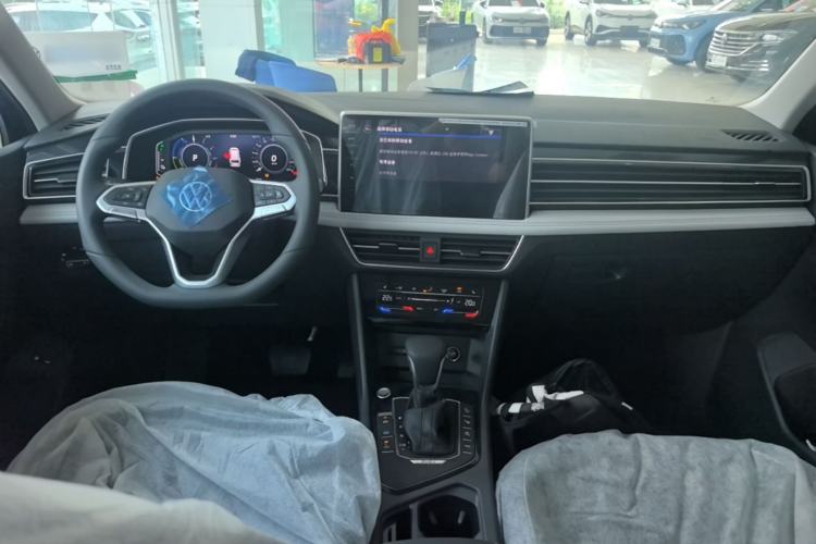 Used Volkswagen Tiguan L New Energy 2023 430 PHEV Plug-in Hybrid Prestige Edition Center Console