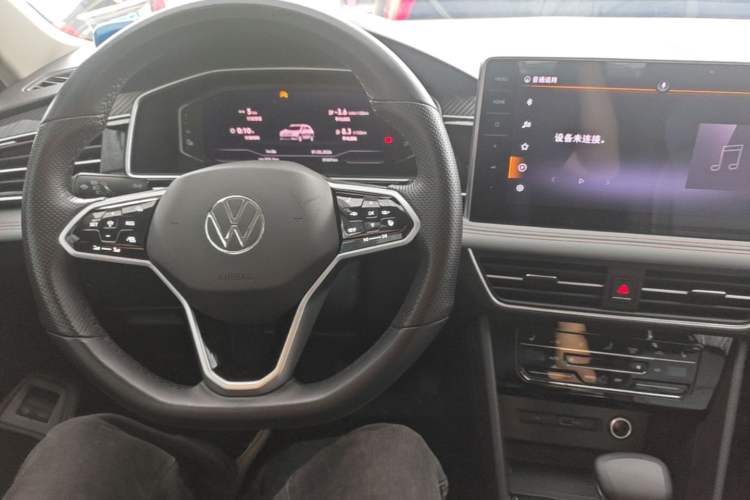 Used Volkswagen Tiguan L New Energy 2023 430 PHEV Plug-in Hybrid Flagship Edition Center Console