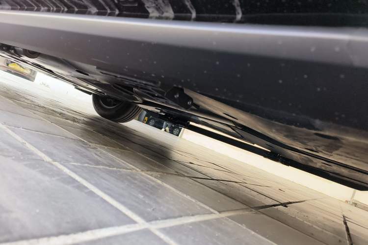 Used Volkswagen Tiguan L New Energy 2023 430 PHEV Plug-in Hybrid Prestige Edition Chassis Rear Left