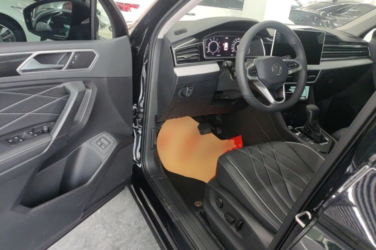 Used Volkswagen Tiguan L New Energy 2023 430 PHEV Plug-in Hybrid Prestige Edition Driver Seat