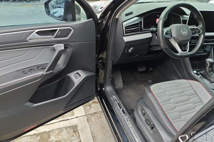 Used Volkswagen Tiguan L New Energy 2023 430 PHEV Plug-in Hybrid Flagship Edition Driver Seat