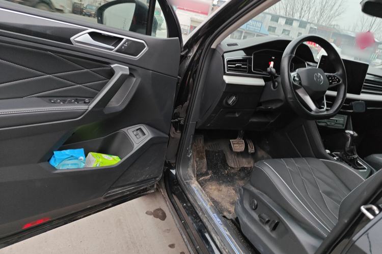Used Volkswagen Tiguan L New Energy 2023 430 PHEV Plug-in Hybrid Prestige Edition Driver Seat