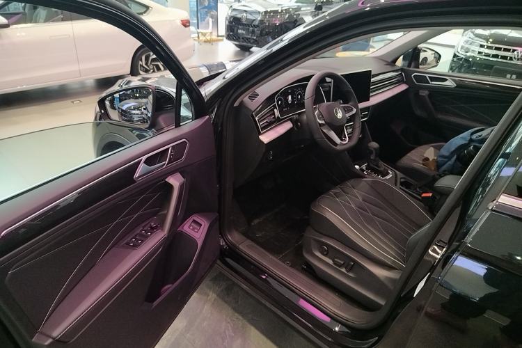 Used Volkswagen Tiguan L New Energy 2023 430 PHEV Plug-in Hybrid Prestige Edition Driver Seat