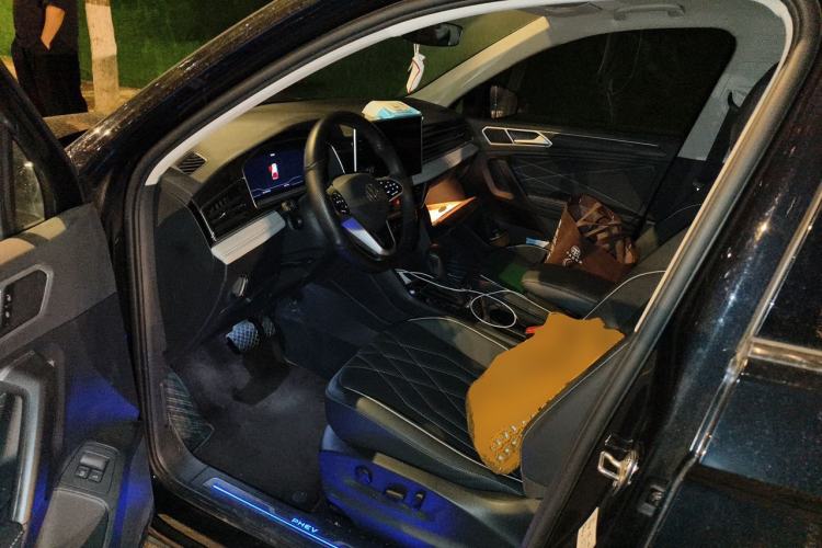 Used Volkswagen Tiguan L New Energy 2023 430 PHEV Plug-in Hybrid Prestige Edition Driver Seat