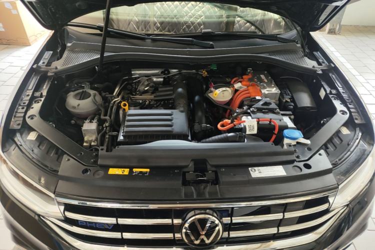 Used Volkswagen Tiguan L New Energy  Engine Bay