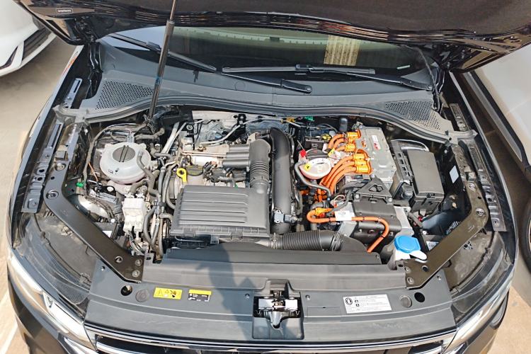 Used Volkswagen Tiguan L New Energy 2023 430 PHEV Plug-in Hybrid Flagship Edition Engine Bay