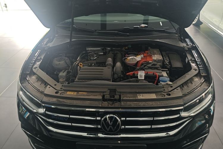 Used Volkswagen Tiguan L New Energy 2023 430 PHEV Plug-in Hybrid Prestige Edition Engine Bay