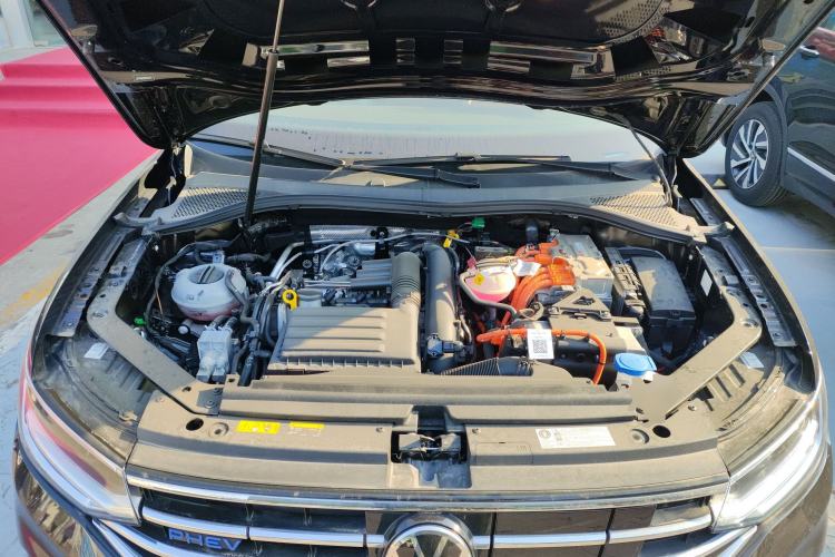 Used Volkswagen Tiguan L New Energy 2023 430 PHEV Plug-in Hybrid Prestige Edition Engine Bay