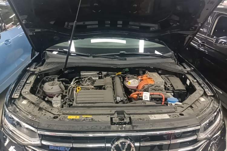 Used Volkswagen Tiguan L New Energy 2023 430 PHEV Plug-in Hybrid Prestige Edition Engine Bay