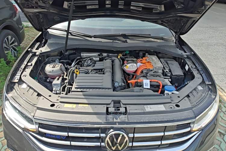 Used Volkswagen Tiguan L New Energy 2023 430 PHEV Plug-in Hybrid Prestige Edition Engine Bay