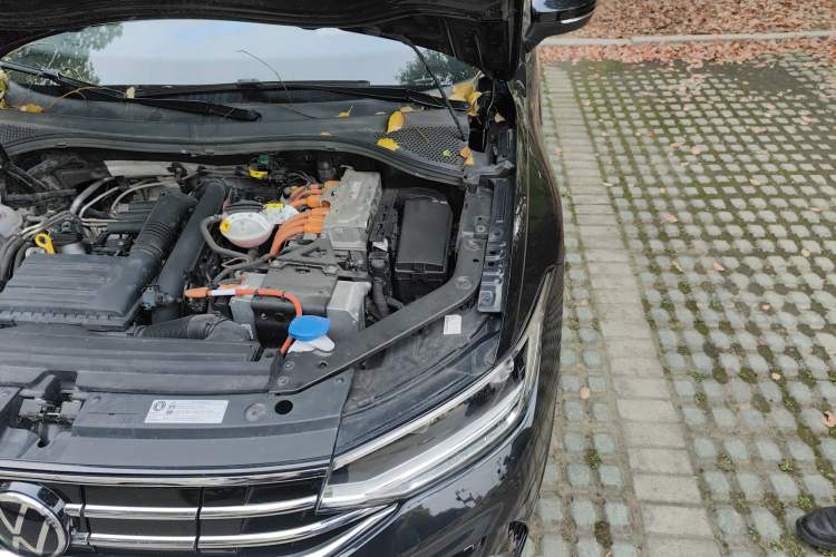Used Volkswagen Tiguan L New Energy 2023 430 PHEV Plug-in Hybrid Prestige Edition Engine Bay Left