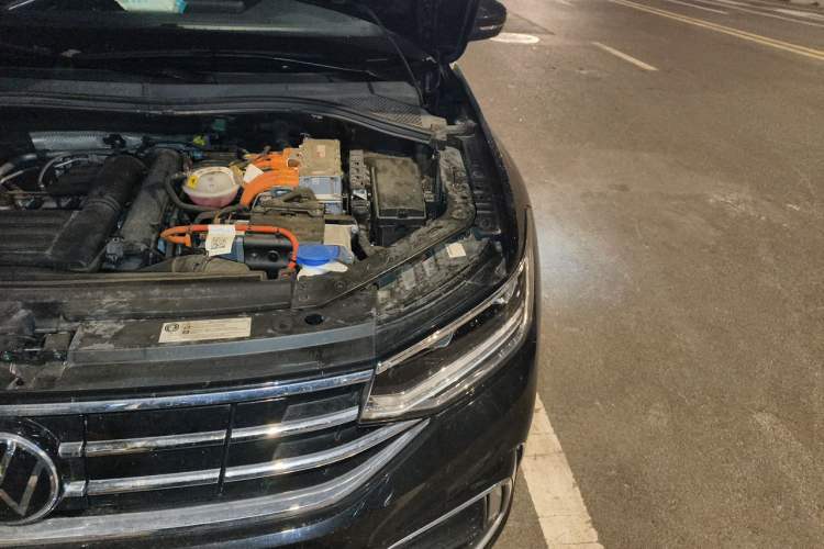 Used Volkswagen Tiguan L New Energy 2023 430 PHEV Plug-in Hybrid Prestige Edition Engine Bay Left