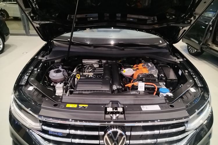 Used Volkswagen Tiguan L New Energy 2023 430 PHEV Plug-in Hybrid Prestige Edition Engine Bay