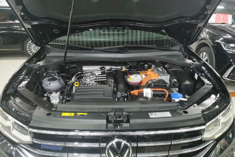Used Volkswagen Tiguan L New Energy 2023 430 PHEV Plug-in Hybrid Flagship Edition Engine Bay