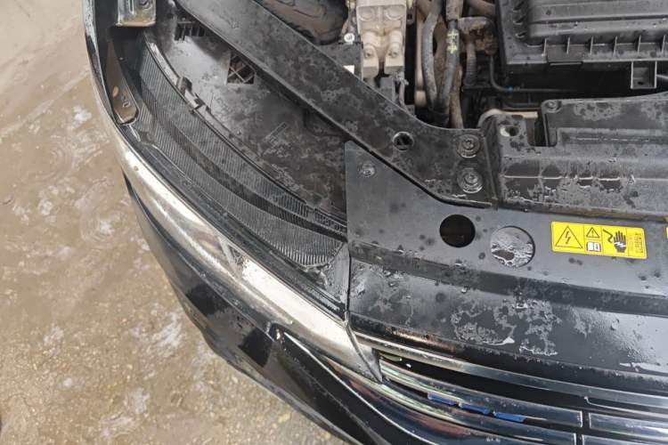 Used Volkswagen Tiguan L New Energy 2023 430 PHEV Plug-in Hybrid Flagship Edition Engine Bay Right