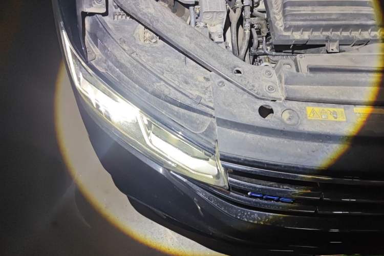 Used Volkswagen Tiguan L New Energy 2023 430 PHEV Plug-in Hybrid Flagship Edition Engine Bay Right