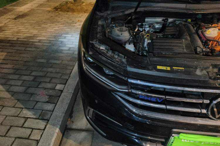 Used Volkswagen Tiguan L New Energy 2023 430 PHEV Plug-in Hybrid Prestige Edition Engine Bay Right