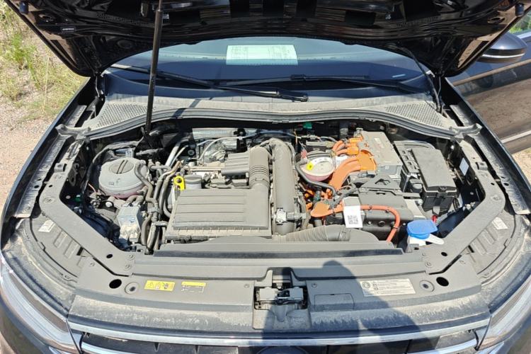 Used Volkswagen Tiguan L New Energy 2023 430 PHEV Plug-in Hybrid Prestige Edition Engine Bay