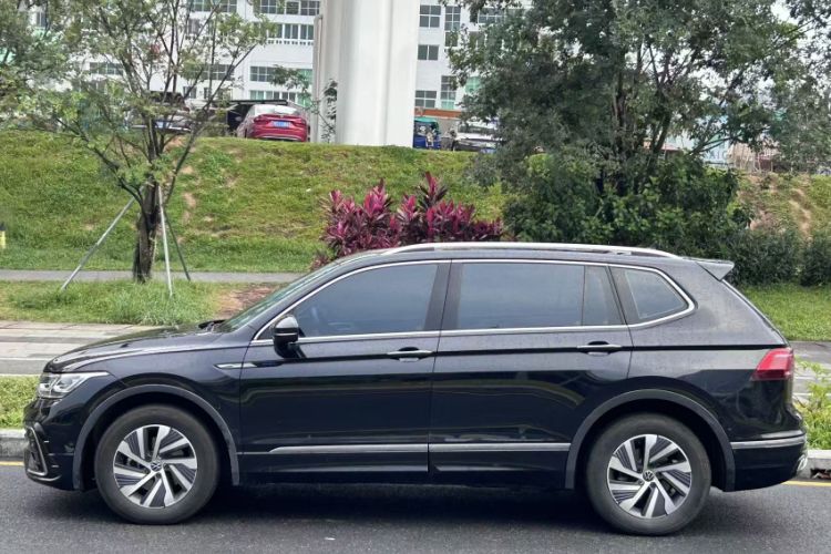 Used Volkswagen Tiguan L New Energy 2023 430 PHEV Plug-in Hybrid Flagship Edition Exterior 2