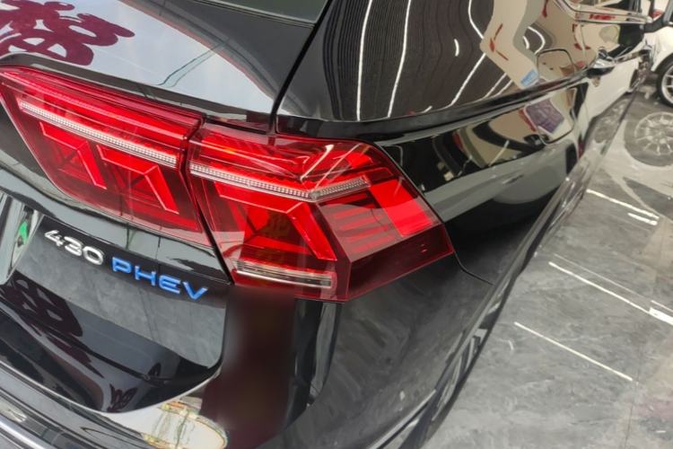 Used Volkswagen Tiguan L New Energy 2023 430 PHEV Plug-in Hybrid Prestige Edition Exterior 3